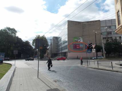 Билборд A в Львове пл. Св. Юра (бібліотека ЛДУ, нижній) фото 1