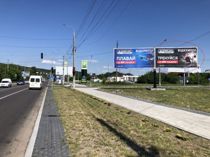Билборд A в Черновцах, 6х3  Калинівська-Хотинська (заїзд на Калинівський ринок зі ст. Львова) правий фото 1
