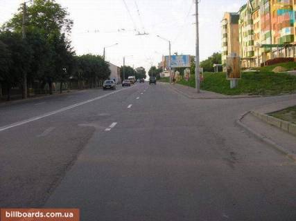 Билборд A в Черновцах, 6х3  Героїв Майдану (Червоноармійська), 55 фото 1