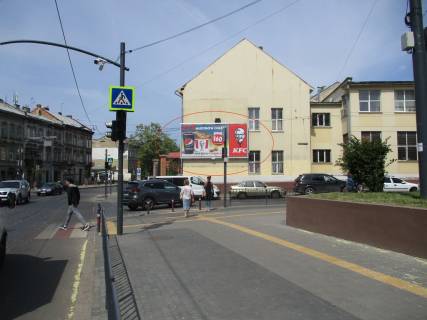 Призма A в Львове, 6х3  Бандери, 32а  - Антоновича - митр. Андрея - 431003 фото 1