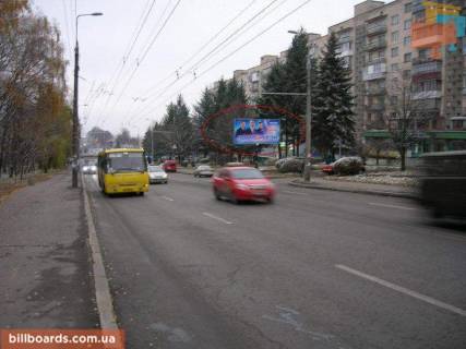 Билборд A в Тернополе, 6х3  Бандери, 94 (навпроти парку) фото 1
