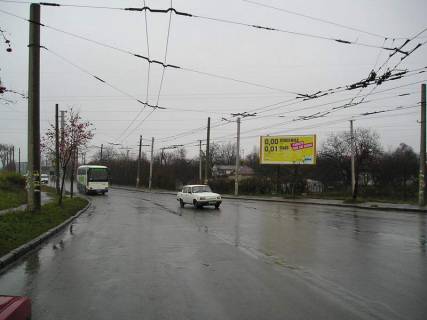 Билборд A в Львове, 6х3  Зелена, 299 -  Сихівський міст фото 1