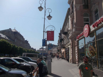 Нестандарт A в Львове, 0,7*1,0  пр.Шевченка фото 1