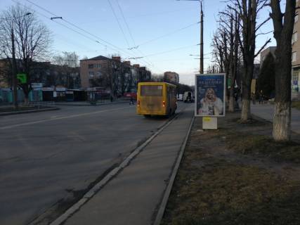 Сiтiлайт A у Луцьку Відродження (ТЦ ІМІДЖ, центр.офіс Приватбанку, ) Фото 1