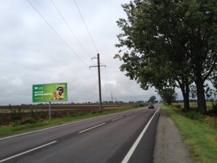 Billboard B in Lviv route, 6x3  Kil'ceva doroga (Avtodoroga M10 L'viv - Krakivec'), km 13 + 100, 500 m do gotelu "Pans'ka osela", v napramku mista L'viv Photo 1