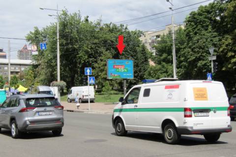 Видеоборд A в Киеве, 3.14x2.3  Велика Васильківська вул. (Червоноармійська)., 127 (Парк Марії Заньковецької), в напрямку Палац "Україна" - 430366 фото 1