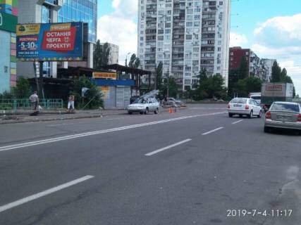 Билборд B в Киеве, 6x3  Андрія Малишка вул. 39, в напрямку ул.Братиславська фото 1
