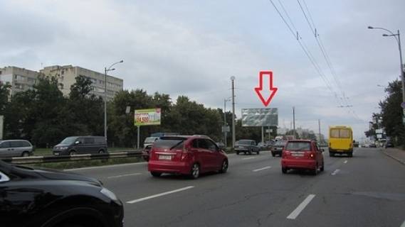 Билборд A в Киеве, 6x3  Кільцева дорога, поворот на Верховинна вул., (СТО Кінг авто), на роздільнику, в напрямку просп. Берестейський (Перемоги) фото 1