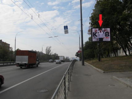 Видеоборд A в Киеве, 3.14x2.3  Міхновського Миколи (Дружби Народів) бул., 13, (Новус, Нова пошта № 46, Готель Дружба), в напрямку Либідська площа (Дзержинського пл.) - 567290 фото 1