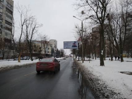 Билборд A в Харькове, 6x3  Ахсарова вул.,1-а( СМ "АТБ" ) , в напрямку пр. Перемоги фото 1