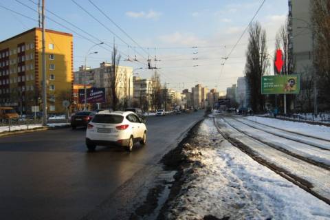 Prismatron, Prism A in Kyiv, 6x3  Jordans'ka st. (Lajosa Gavro), 17a, (magazin "Fora", Privat Bank), v napramku Arhipenka st. - 182517 Photo 1