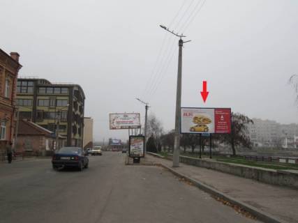 Білборд, Бігборд (Борд)  A у Кропивницький (Кіровоград), 6x3  Василівський пров., 14/2 - Миколи Садовського пров. (Пушкіна), (Державна податкова служба, маркет "Сільпо", Апеляційний суд, ОщадБанк), в напрямку вул. Островського Фото 1