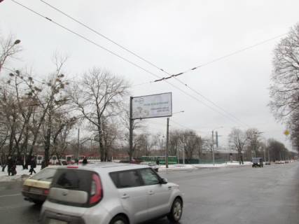 Призма B в Харькове, 6x3  просп. Героїв Харкова (Московський).-12 Квітня вул.,( АЗС "УкрНАФТА", до ст.М ім Масельського, Квітковий ринок, Приват Банк ), в напрямку центра міста - 40890 фото 1