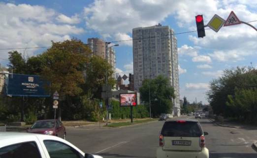 Скроллер B в Киеве, 3.14x2.3  Казимира Малевича, вул. (Боженко вул.)  -  Німецька вул. (Тельмана)., (Автошкола, Amway Ukraine, ЖК Либідь),  в напрямку Дружби Наробів бул-р - 582413 фото 1