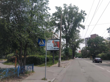 Скролер, Скрол B у Києві, 3.14x2.3  вул. Дорогожицька, 1 (супермаркет "Сільпо"), в напрямку вул. Іллєнка (вул. Мельникова) - 160264 Фото 1