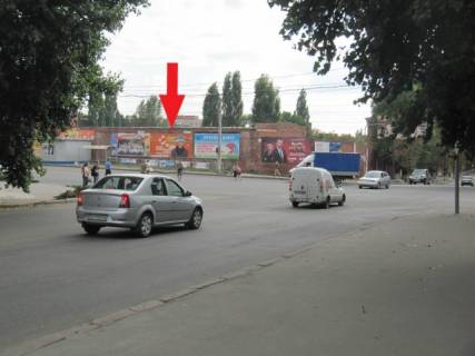 Билборд A в Кропивницкий (Кировоград), 6x3  Чикаленка Євгена вул. - Кавалерейськая вул. (Медведєва вул. - Орджонікідзе вул.) (Правий), (БЦ "Акустика", "Ельворті", ПриватБанк, "Експоцентр", УкрСибБанк), в направл. вул. В.Чорновола фото 1