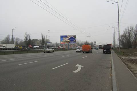 Беклайт A у Києві, 8x4  Кільцева дорога (на роздільнику), (АЗС "Shell", шпалерний ринок), в напрямку просп. Берестейський (Перемоги) Фото 1