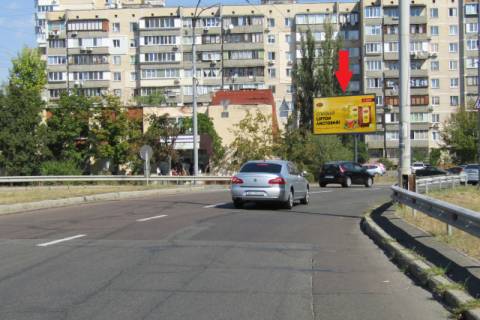 Billboard B in Kyiv, 6x3  Volodimira Ivasuka (Geroiv Stalingradu) prosp., 57 (Bdzilka market), v napramku st.Pivnicna Photo 1