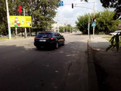 Billboard B in Lviv, 6x3  Linkol'na A. st. - Mikolajcuka I. st. (Perehresta), (AZS "ANP", TC "Kontinent", Kinceva zupinka tramvau, Nova posta No29, Osadbank, avtostoanka), v napramku Cigirins'ka st.. Photo 1