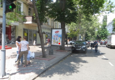 Ситилайт A в Одессе, 1.8x1.2  Катерининська (Європейська ) вул., 26 А фото 1