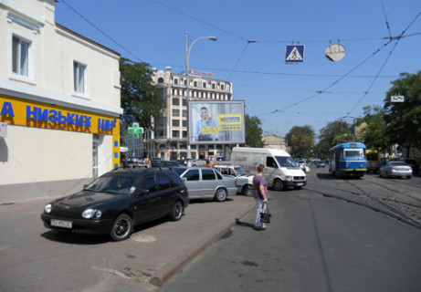 Скроллер B в Одессе, 2.32x3.14  Преображенська вул., 31 - Тираспольська пл. В - 465471 фото 1