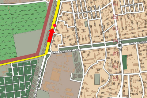 Билборд A в Одессе, 3x6  Небесної Сотні пр. (кол. Жукова пр.), 4В, роздільник, в центр, ліва схема