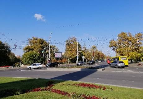 Video Billboard A in Odessa, 2.32x3.14  10-go Kvitna., Dendropark Peremogi, (rozsirenna 480h336) - 499114 Photo 1