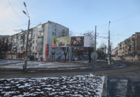 Prismatron, Prism A in Odessa, 3x6  10-go Kvitna - Cernahovs'kogo st. liva - 465436 Photo 1