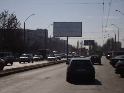 Билборд B в Одессе Небесної Сотні просп. (Маршала Жукова просп.) №47/3 В фото 1