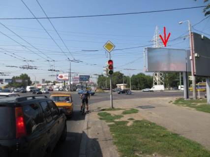 Білборд, Бігборд (Борд)  A у Одесі Інглезі вул. (25-ї Чапаєвської дивізії) кут Комарова Михайла вул. (Космонавта Комарова) №12 А Фото 1