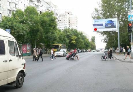 Билборд A в Одессе, 3x6  Заболотного Академіка вул., 57/1 фото 1