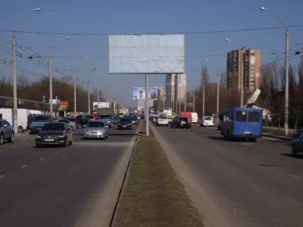 Билборд A в Одессе Небесної Сотні просп. (Маршала Жукова просп.) №47/3 А фото 1