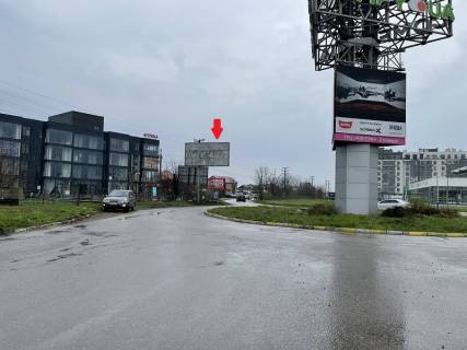 Билборд B в Крыжановке, 3x6  Заболотного вул., ТРЦ "Рів'єра", на колі фото 1
