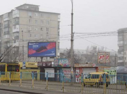 Prismatron, Prism A in Kyiv, 3x6  Здолбунівська вул.,  ТЦ "Ашан" - Драгоманова вул. - 651588 Photo 1