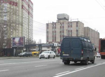 Бэклайт B в Киеве, 2.3x3.14  Лобановського Валерія просп. (Червонозоряний просп.), №1 від АЗС (у напрямку Деміївської пл.) фото 1