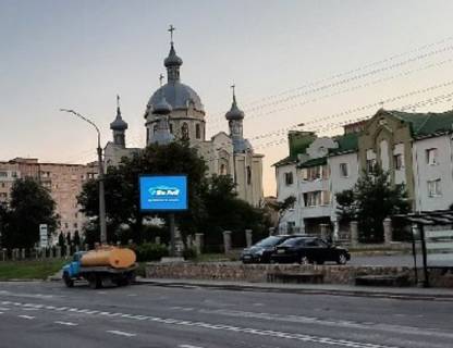 Видеоборд A в Тернополе, 2.3x3.14  15-го квітня вул., (розширення 480х336) - 616740 фото 1