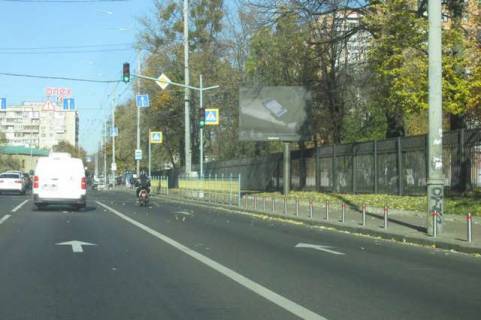 Video Billboard A in Vasylivka, 2.3x3.14  Lesi Ukrainki bul'v., 25 (TT 4.8 468h676) - 422104 Photo 1
