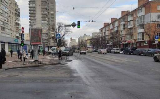 Ситилайт A в Чернигове, 1.2x1.8  Перемоги просп., 102 - Мстиславська вул. фото 1