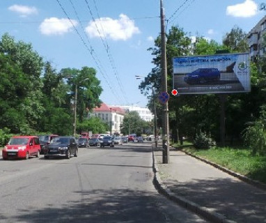 Призма A в Киеве, 3x6  Кирилівська вул. (Фрунзе вул.), 131 - 661237 фото 1