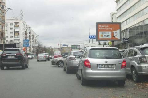 Скроллер A в Киеве Лесі Українки бульв., 26 - Коновальця Євгена вул. (Щорса вул.) (в центр) - 272486 фото 1