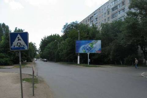 Билборд A в Васильевке, 3x6  Ільфа і Петрова вул., 6 - Костанді вул. (рядом з супермаркетом) фото 1