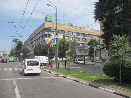 Скроллер A в Васильевке, 2.3x3.14  Науки просп. (Леніна просп.) - Новгородська вул., №1 - 454666 фото 1