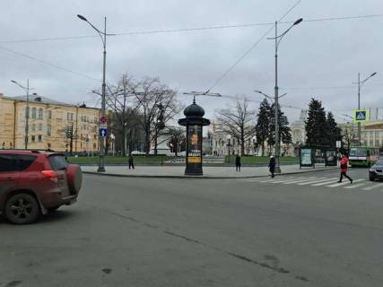 Бэклайт A в Васильевке, 1.2x3.6  Конституції пл. - Університетська вул., (колона) (сторона В) фото 1