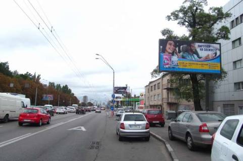 Призма A в Васильевке, 3x6  Перемоги просп., 49/2 - Гарматна вул. - 421350 фото 1