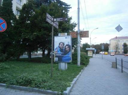 Беклайт B у Тернополі, 1.2x1.8  Замкова вул., 14 Фото 1