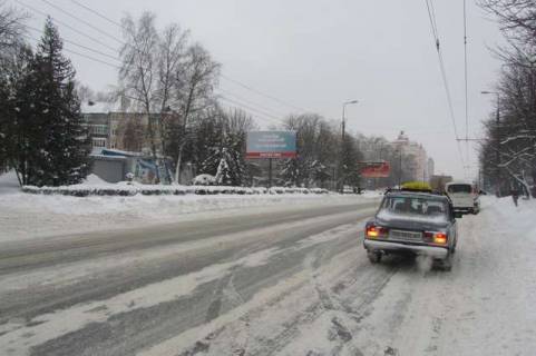 Білборд, Бігборд (Борд)  B у Василівці, 3x6  Степана Бандери просп., 78 Фото 1