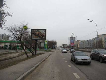 Ситилайт B в Киеве Броварський просп., буд. 11 виїзд з заправки "WOG" фото 1
