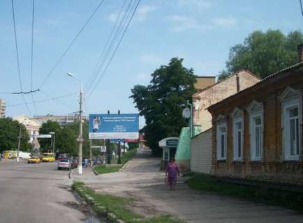 Билборд A в Сумах, 3x6  вул. Британська (Горького), 18 фото 1