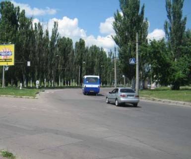 Билборд A в Черкассах, 3x6  Перемоги просп. - Олени Теліги вул. (Конєва вул.) (від кільця) фото 1