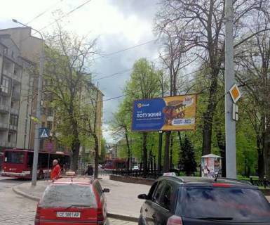Билборд A в Ивано-Франковске, 3x6  Привокзальна пл. - Гаркушi вул. фото 1